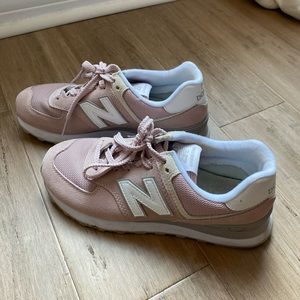 New balance 574 pink shoes